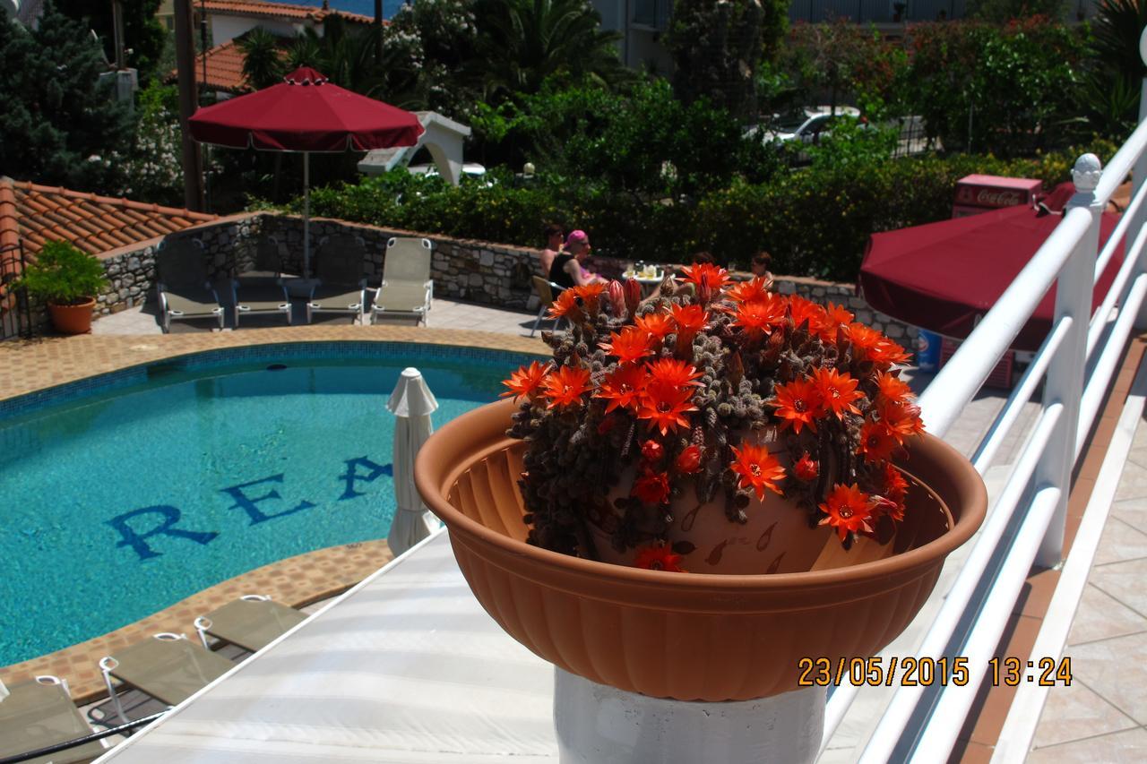 Hotel Rea Megali Ammos  Esterno foto