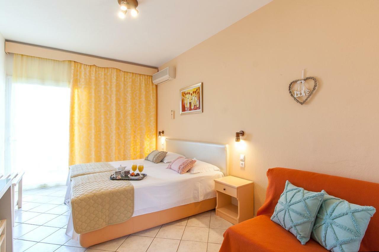 Hotel Rea Megali Ammos  Esterno foto