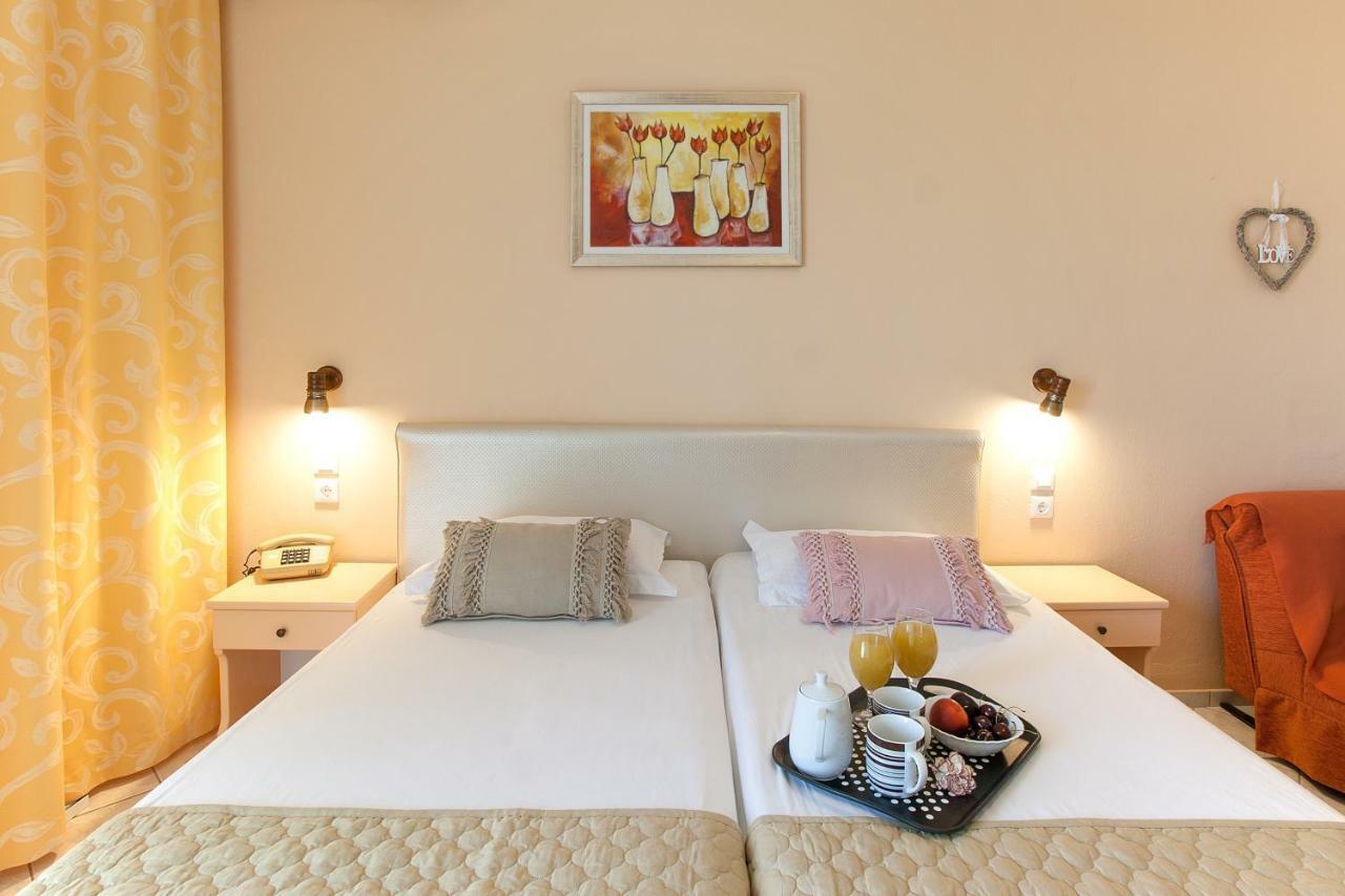 Hotel Rea Megali Ammos  Esterno foto